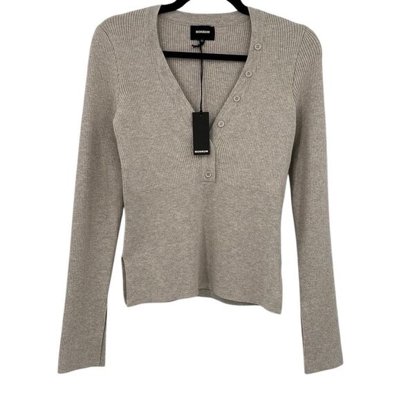 NWT Monrow Taupe Long Sleeve Ribbed Side Slit Henley Sweater Size Medium - Picture 1 of 8